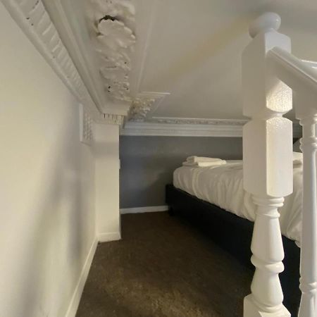 F5- Mezzanine Studio fits 3 Near Paddington Londra Esterno foto