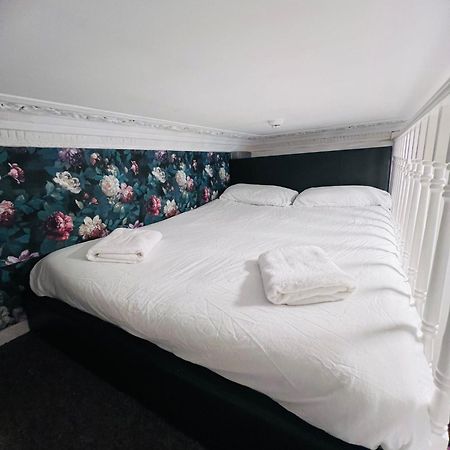 F5- Mezzanine Studio fits 3 Near Paddington Londra Esterno foto